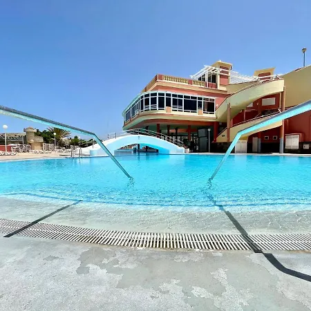 One Bedroom,Pool With Free Internet In Common Areas, Tenerife South *