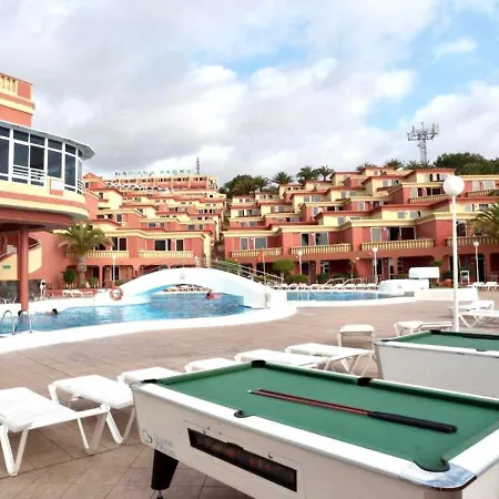 One Bedroom,Pool With Free Internet In Common Areas, Tenerife South * Costa Adeje (Tenerife)