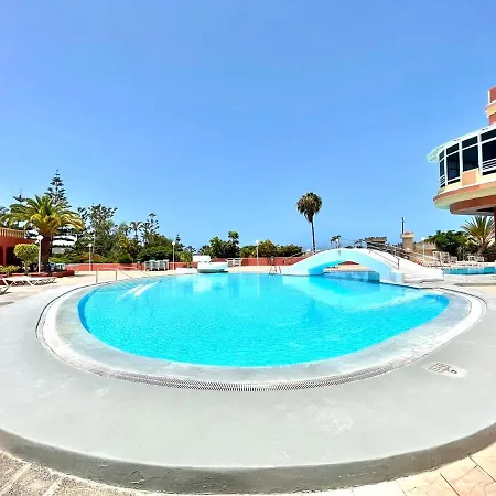 One Bedroom,Pool With Free Internet In Common Areas, Tenerife South *